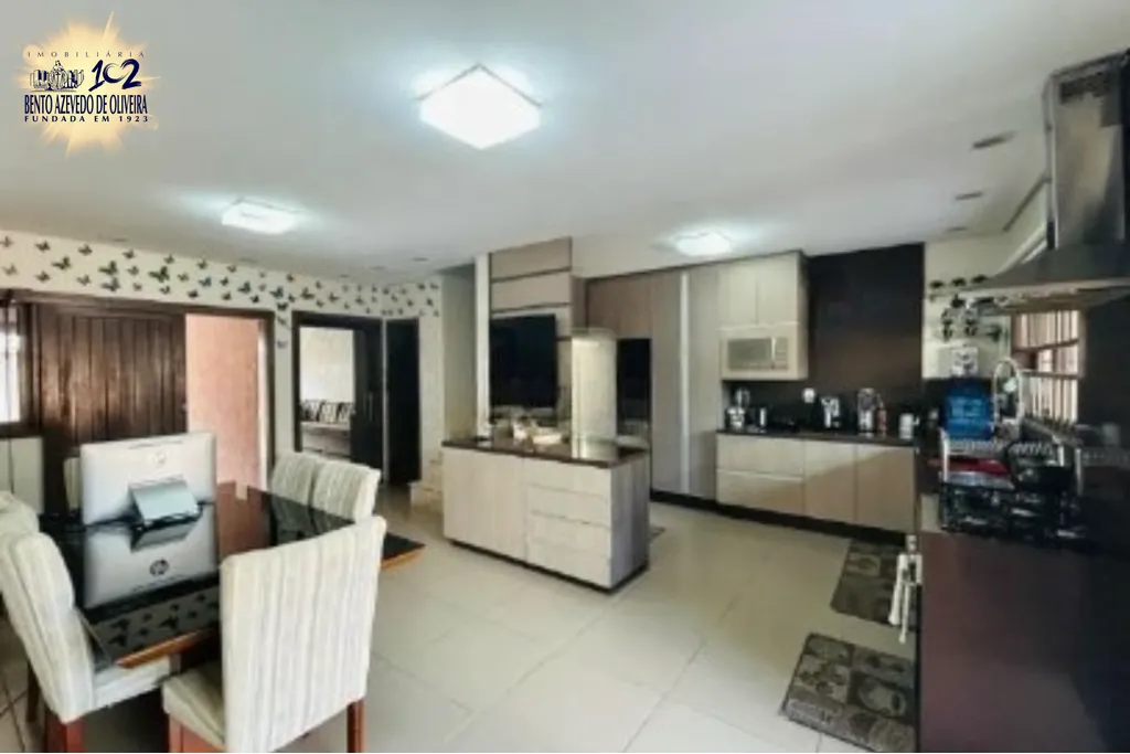 Casa, 3 quartos, 205 m² - Foto 3