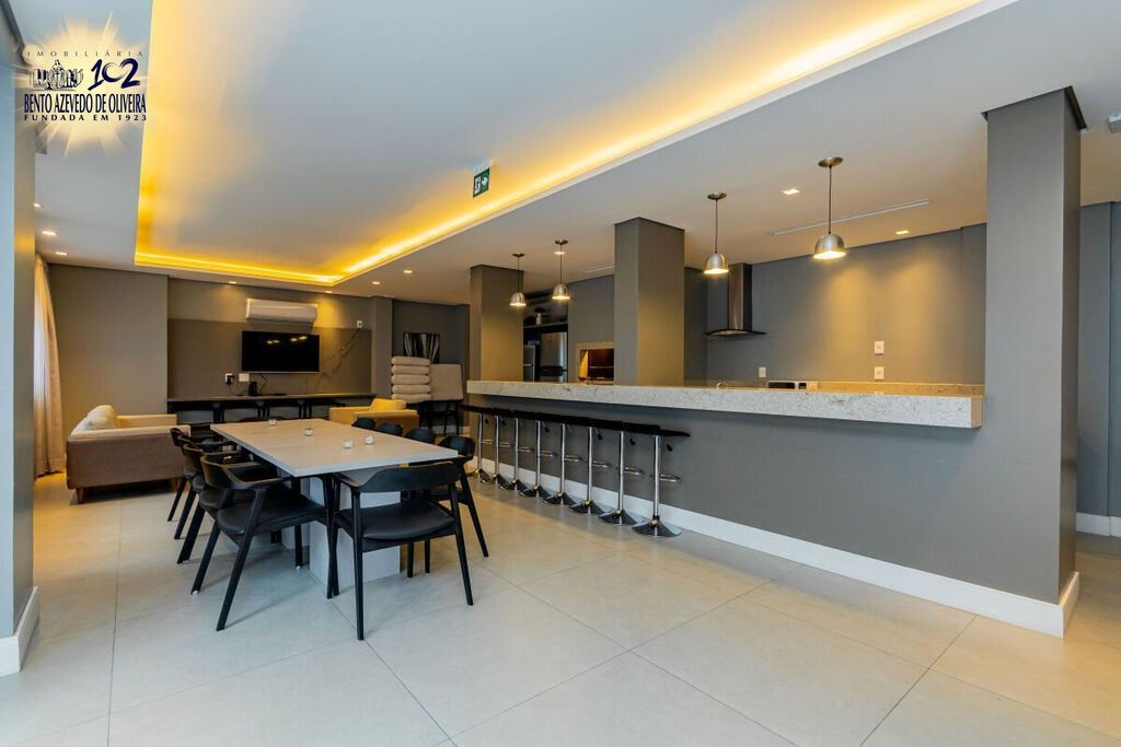 Cobertura, 3 quartos, 182 m² - Foto 2