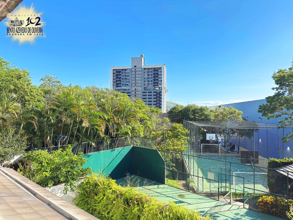 1hnvkixtkisontemsxkfeqh6yr8m