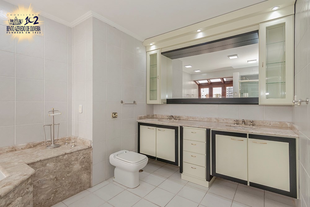 hwxgjr0z7wdz7k1jzqvz74sn5ia8