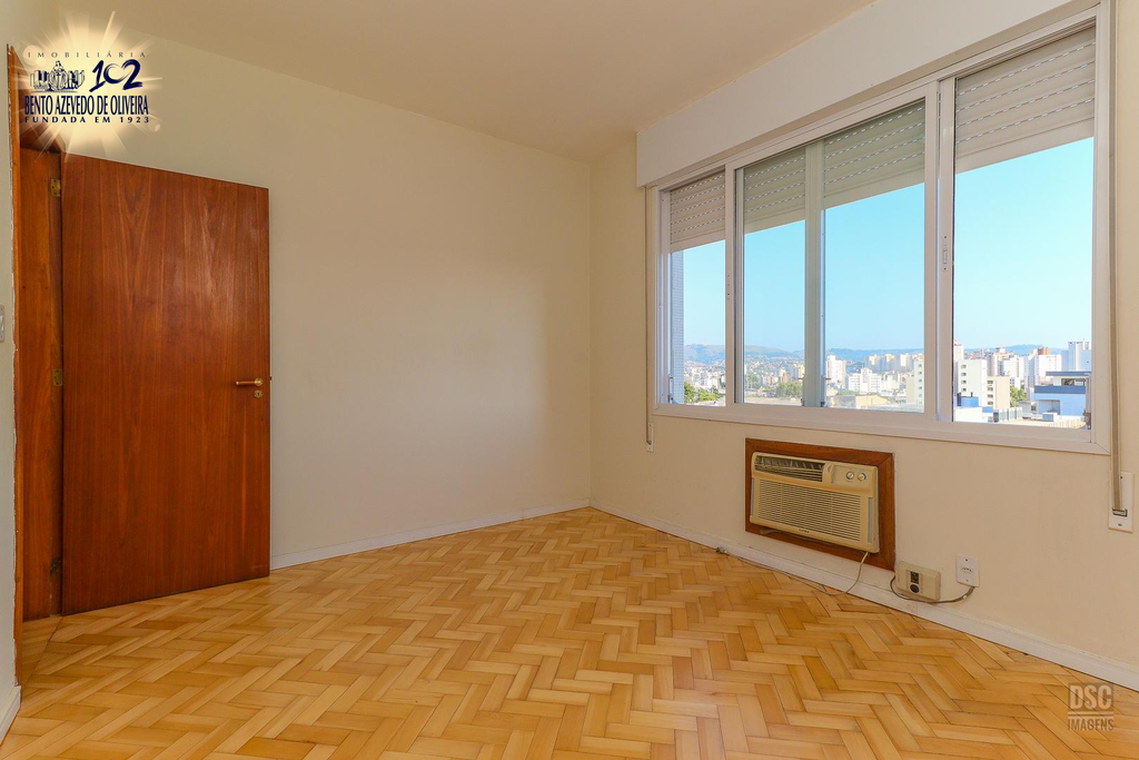 m8xdgyrmiapslyxg02akyecwfmdc