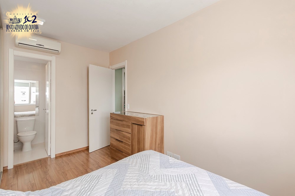 njpm93fur845di3dhb74ozn8kujf