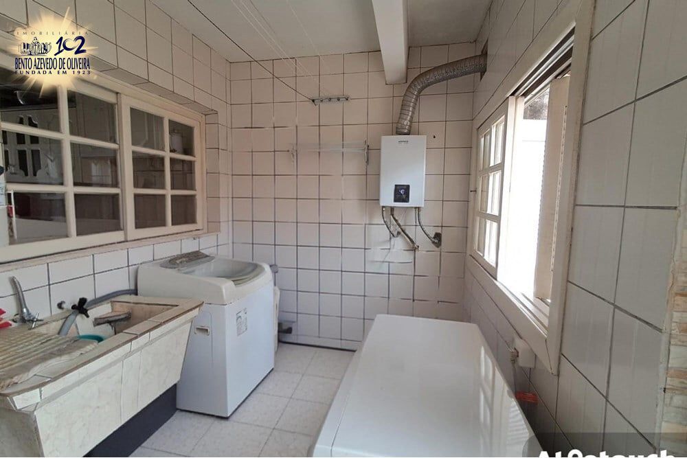 Casa, 3 quartos, 215 m² - Foto 36