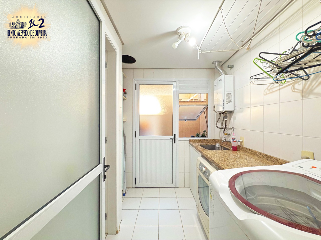 6dj3o3taxafszloq5szt33d5io6q