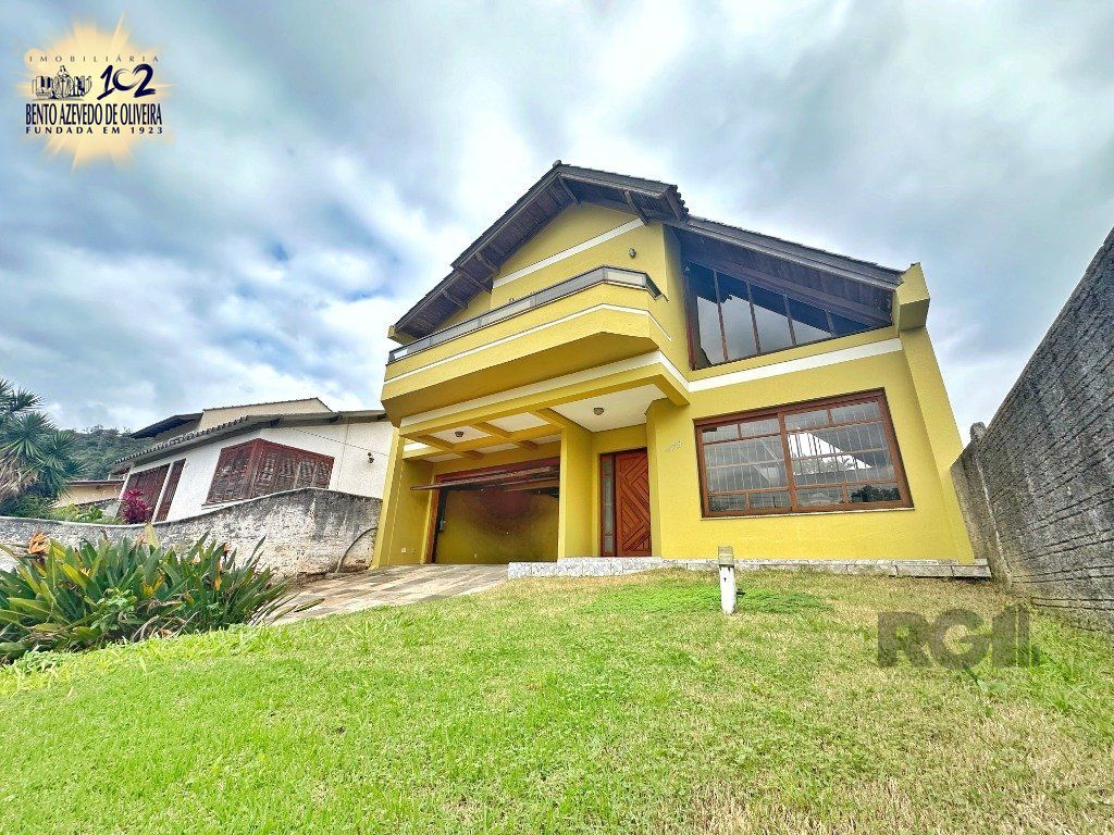 Casa, 3 quartos, 255 m² - Foto 1
