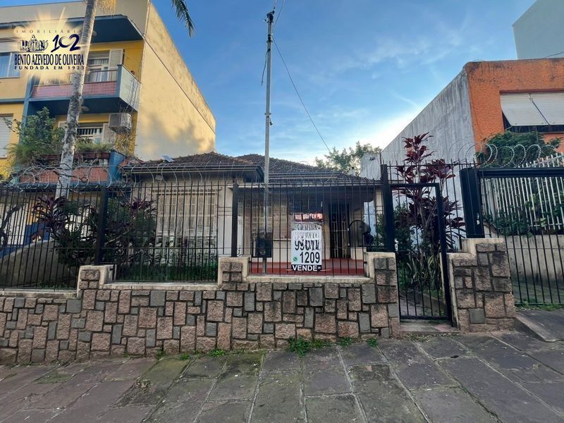Casa, 4 quartos, 152 m² - Foto 1