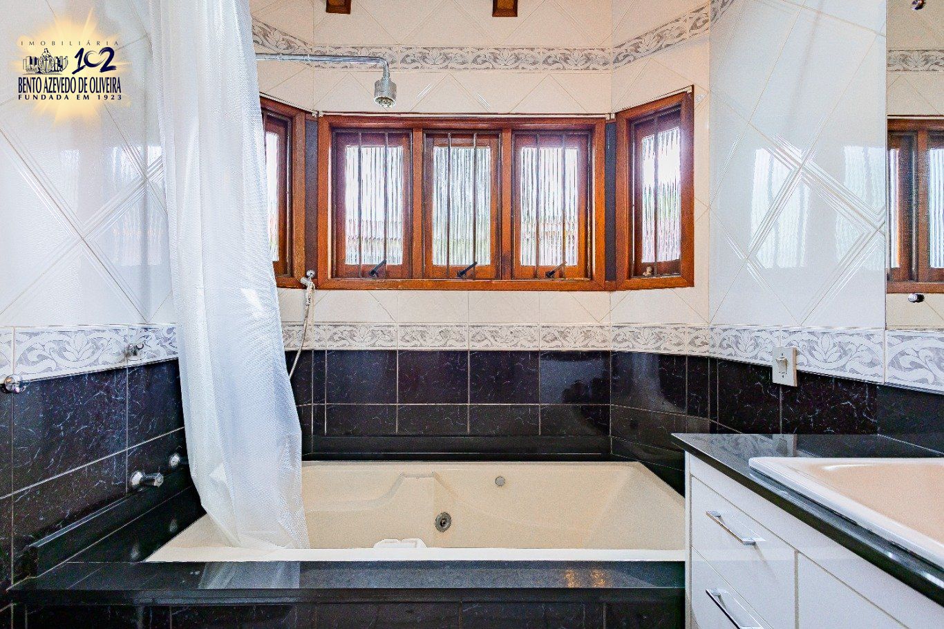 Casa, 4 quartos, 208 m² - Foto 17