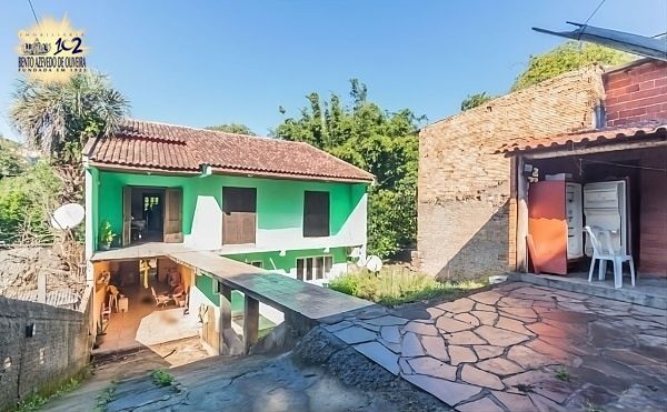 Casa, 5 quartos, 251 m² - Foto 1