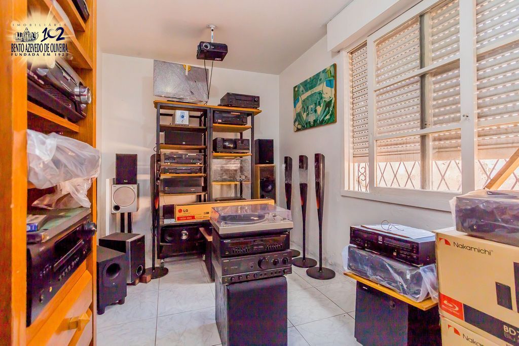 Casa, 6 quartos, 256 m² - Foto 9