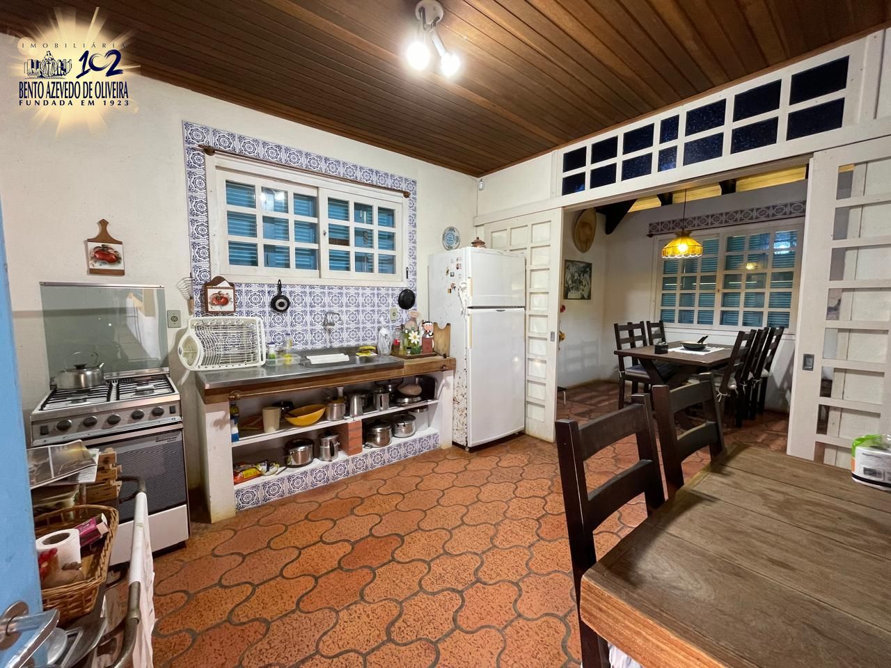 Casa, 4 quartos, 242 m² - Foto 25