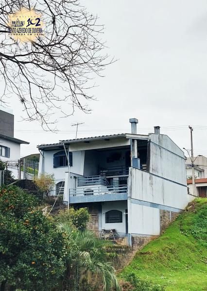 Casa, 3 quartos, 230 m² - Foto 2