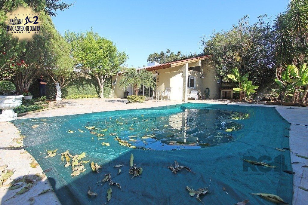 Casa, 5 quartos, 230 m² - Foto 4