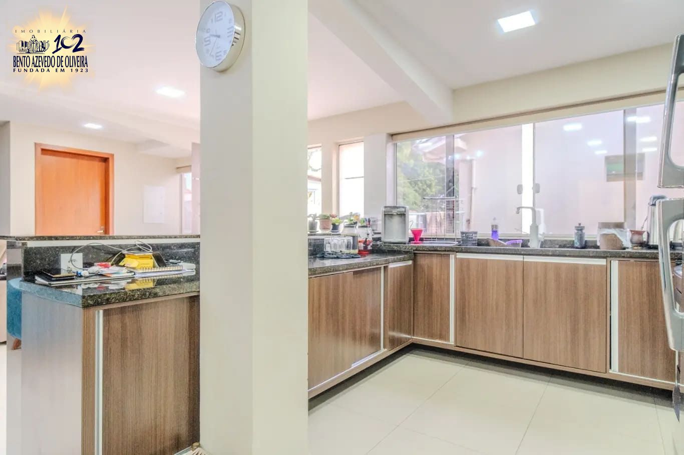 Casa, 5 quartos, 239 m² - Foto 6