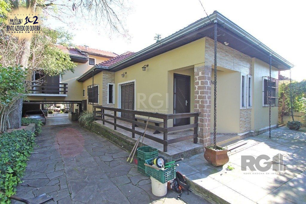 Casa, 5 quartos, 230 m² - Foto 2