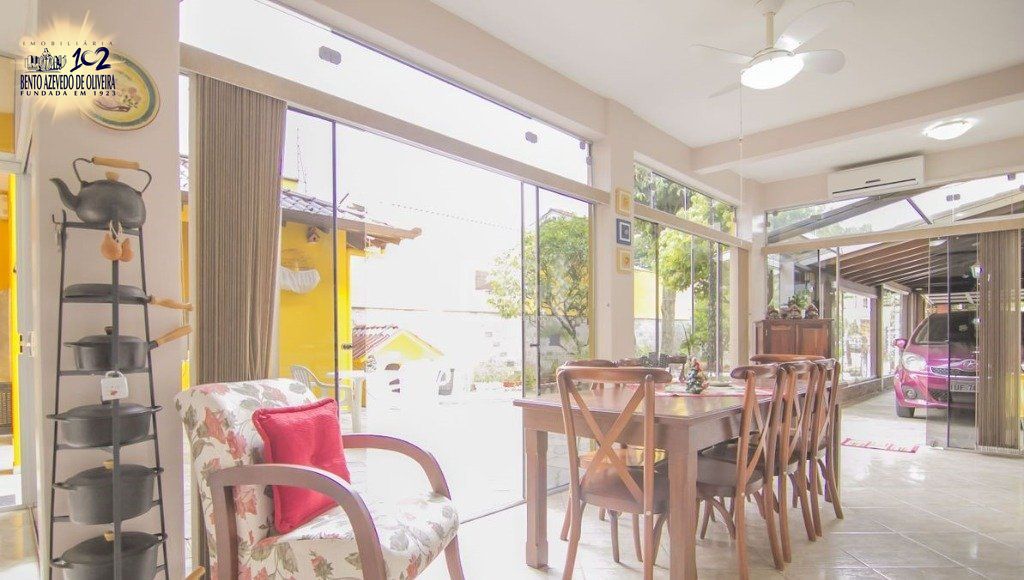 Casa, 3 quartos, 252 m² - Foto 23