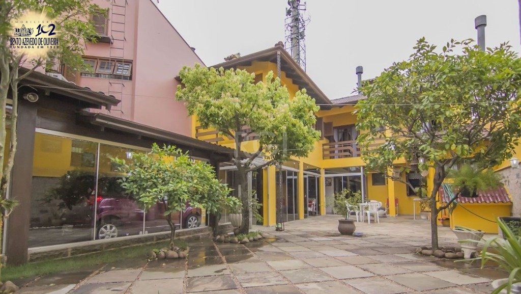 Casa, 3 quartos, 252 m² - Foto 2