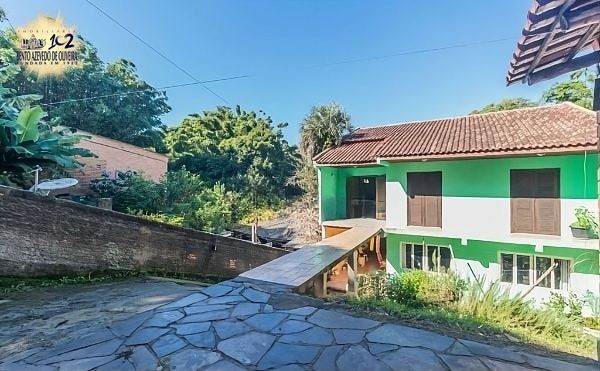 Casa, 5 quartos, 251 m² - Foto 2
