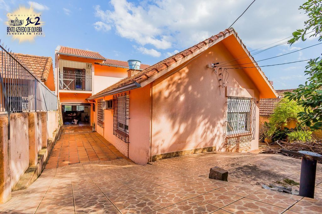 Casa, 6 quartos, 256 m² - Foto 4