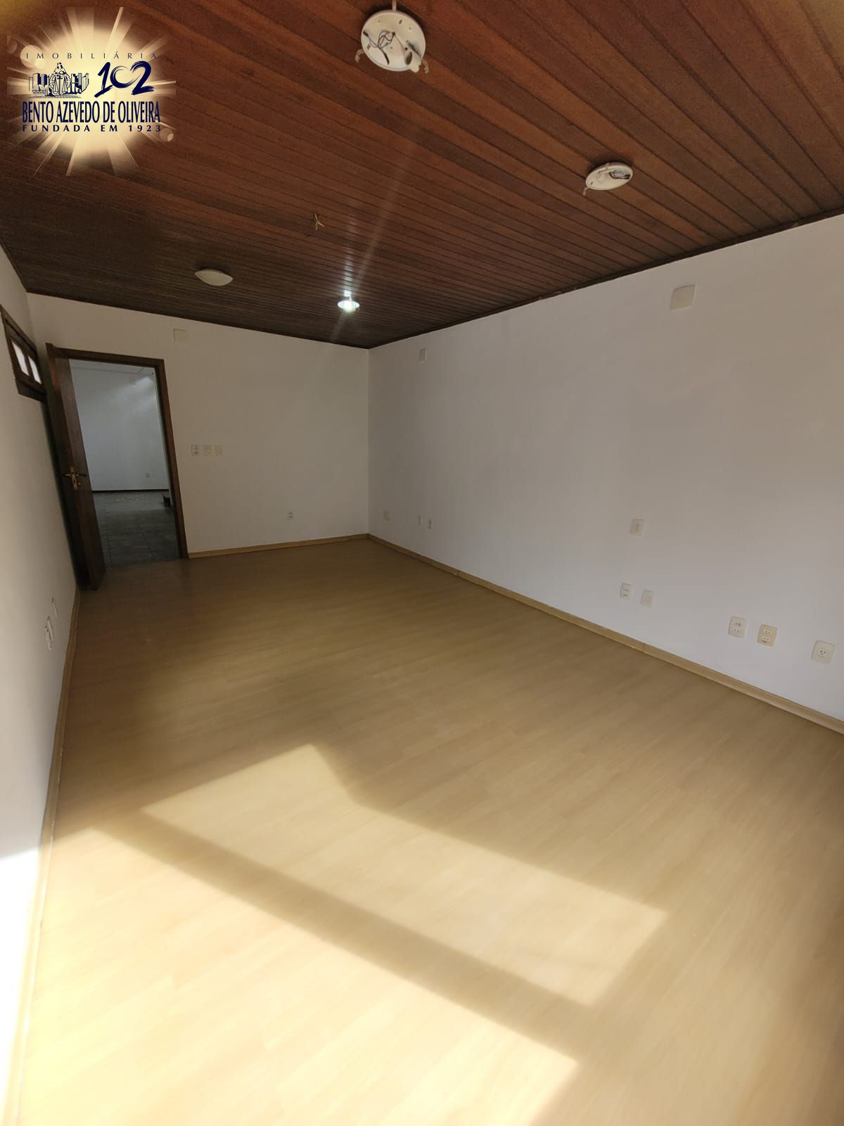Casa, 3 quartos, 291 m² - Foto 32