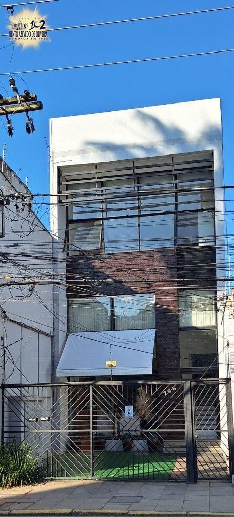 Casa, 7 quartos, 325 m² - Foto 2