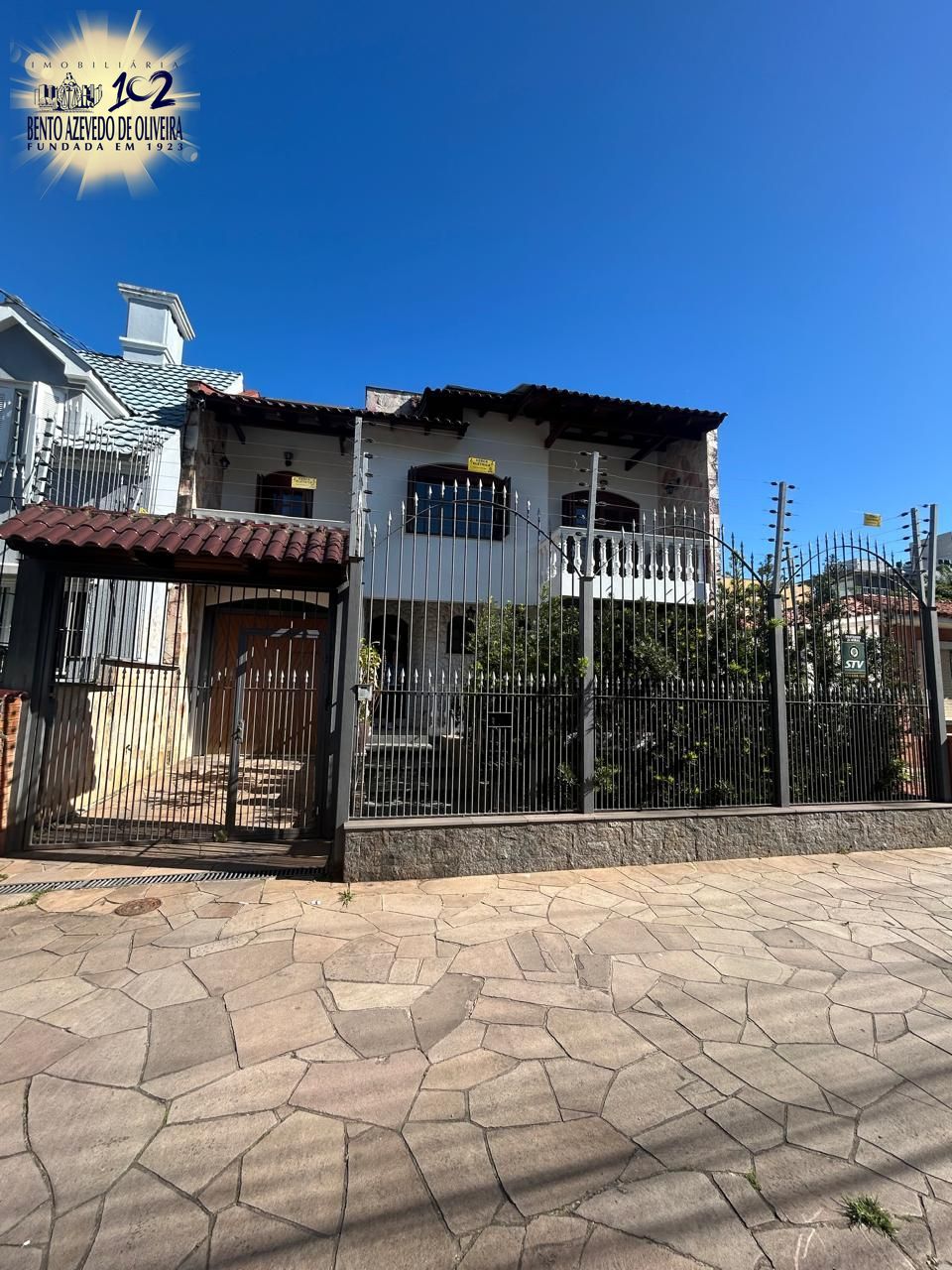 Casa, 4 quartos, 297 m² - Foto 1