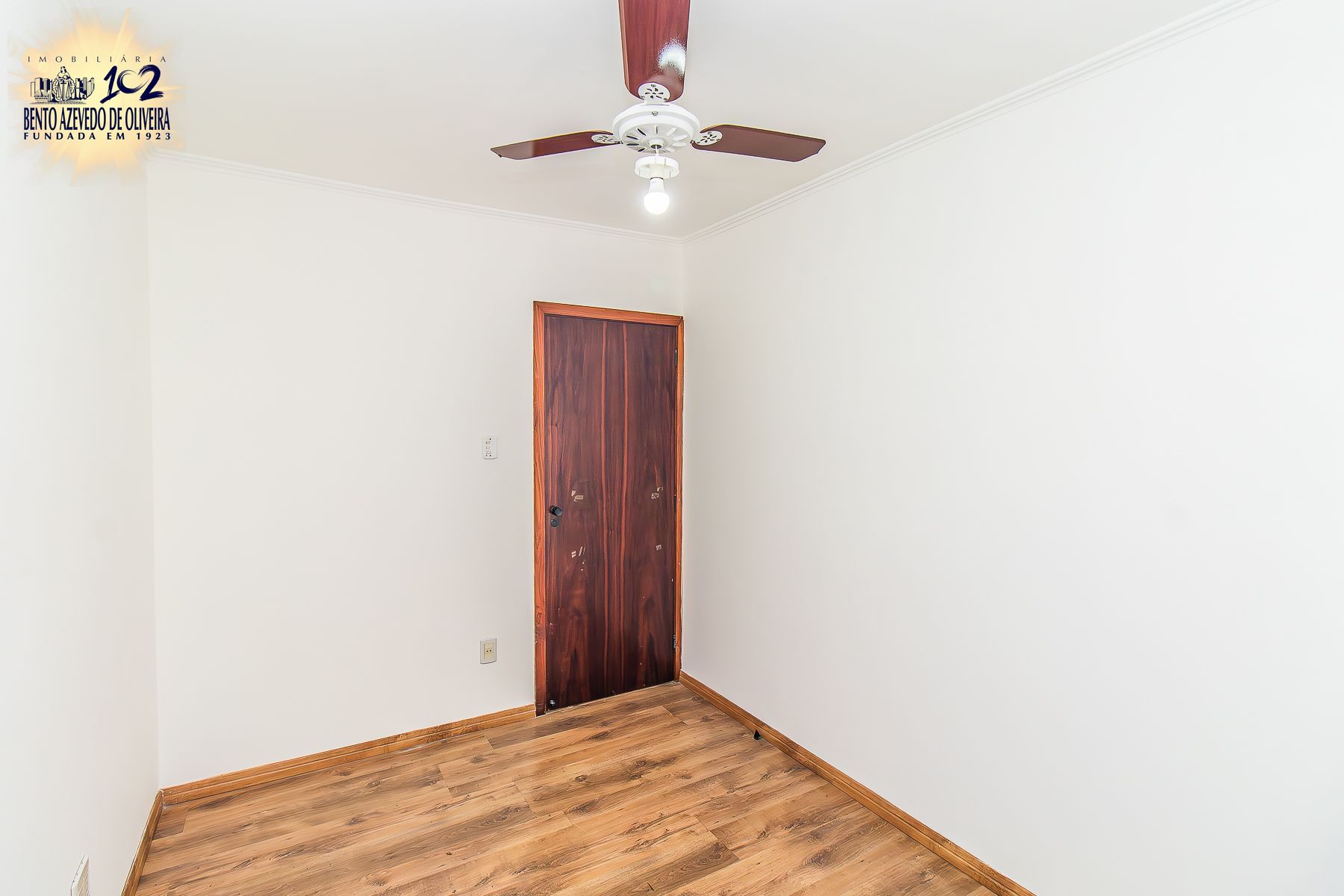 Quarto 1 (Leste)