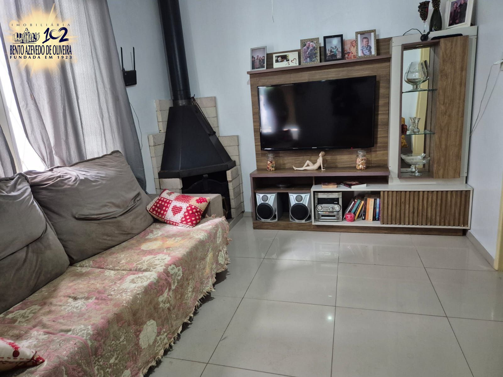 Casa, 2 quartos, 102 m² - Foto 1
