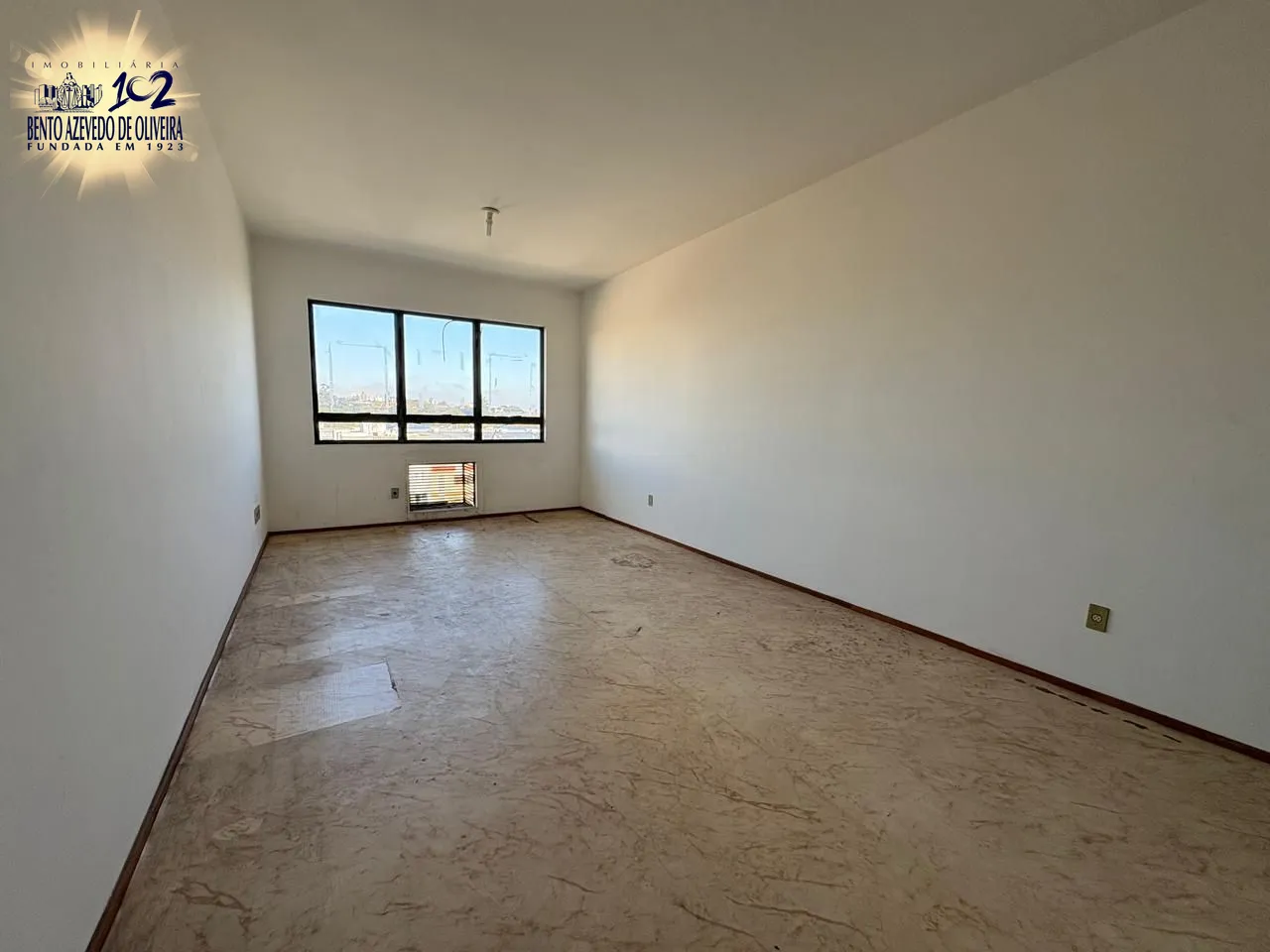Sala-Conjunto, 30 m² - Foto 1