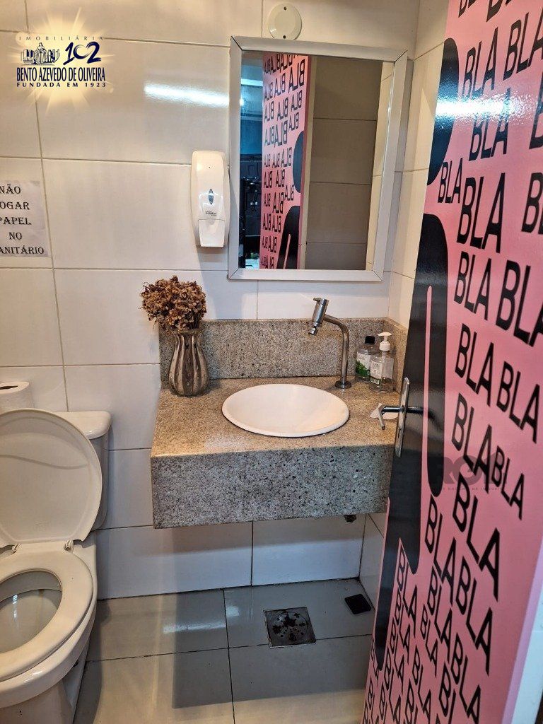 Casa, 7 quartos, 325 m² - Foto 19