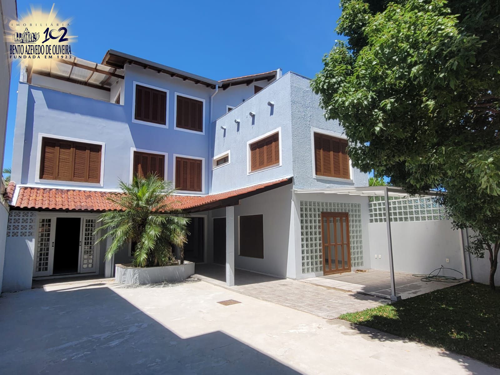 Casa, 3 quartos, 291 m² - Foto 1