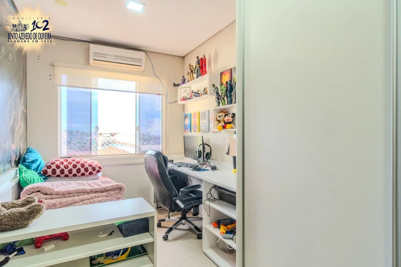 Casa, 5 quartos, 239 m² - Foto 5