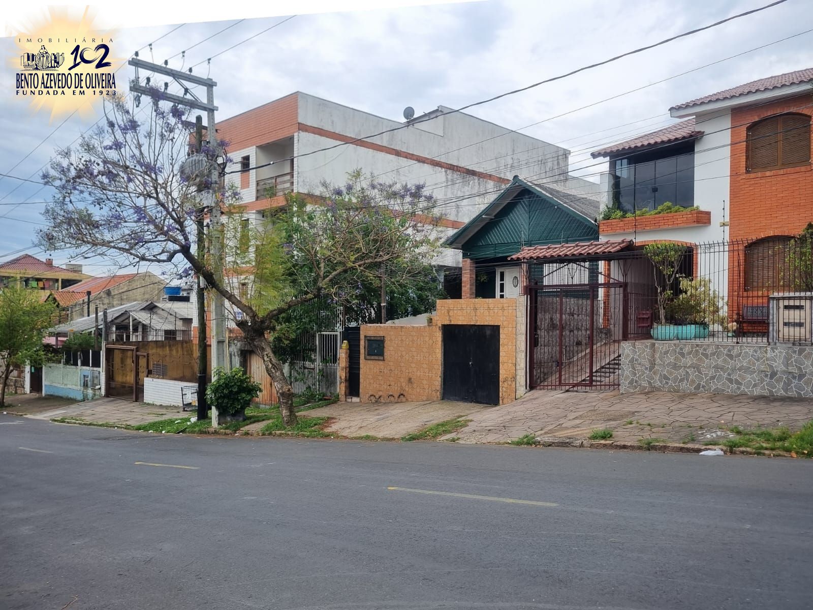Casa, 2 quartos, 70 m² - Foto 1