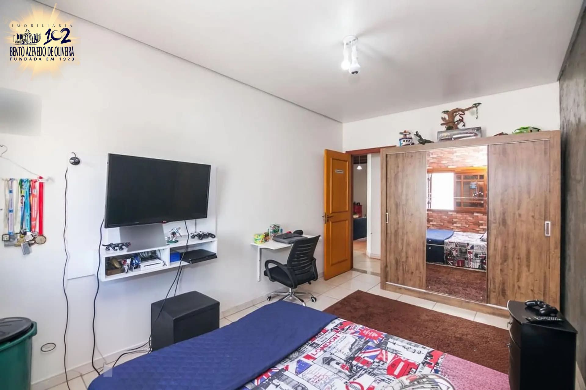 Casa, 4 quartos, 293 m² - Foto 24