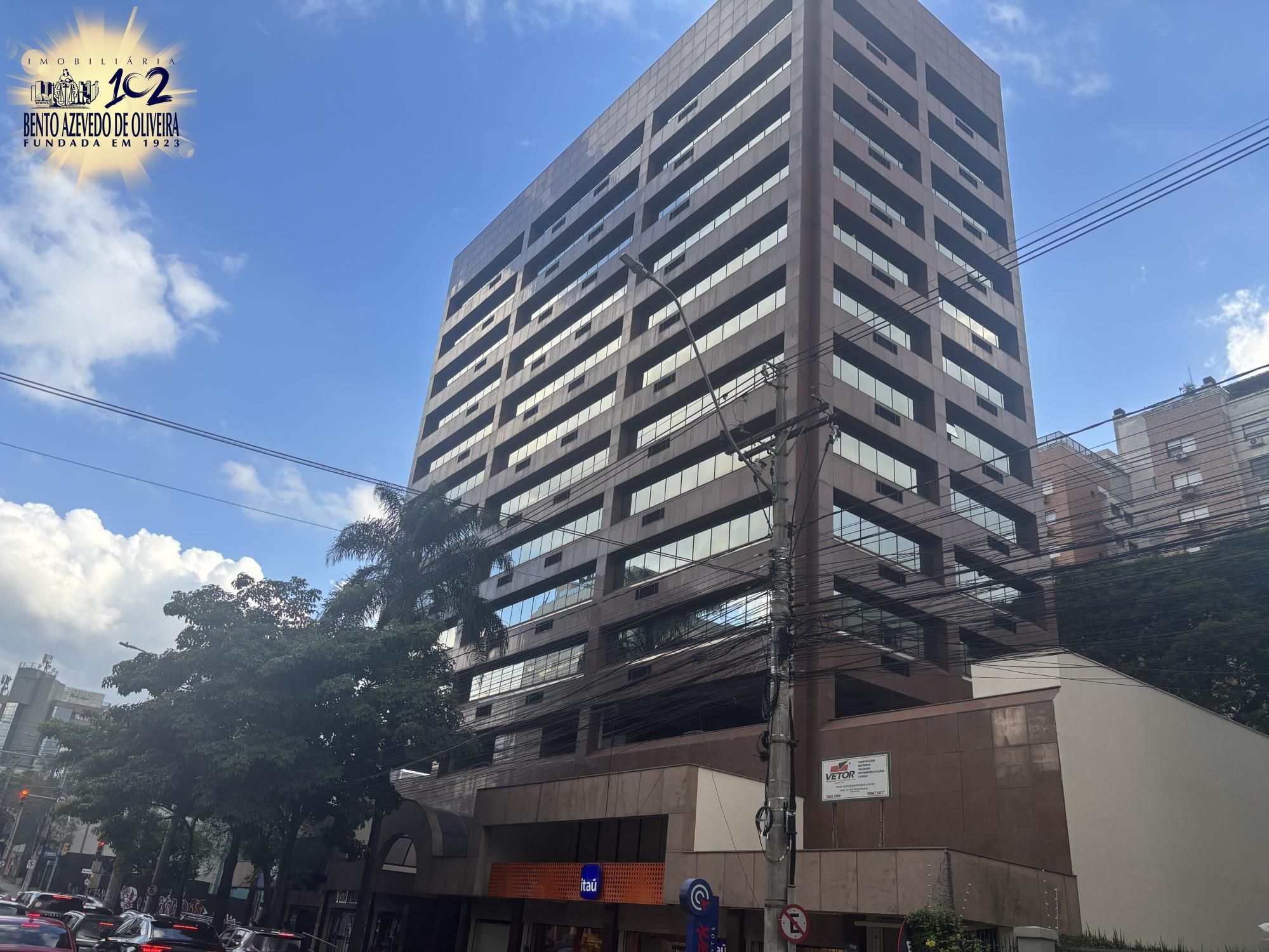 Sala-Conjunto, 308 m² - Foto 1