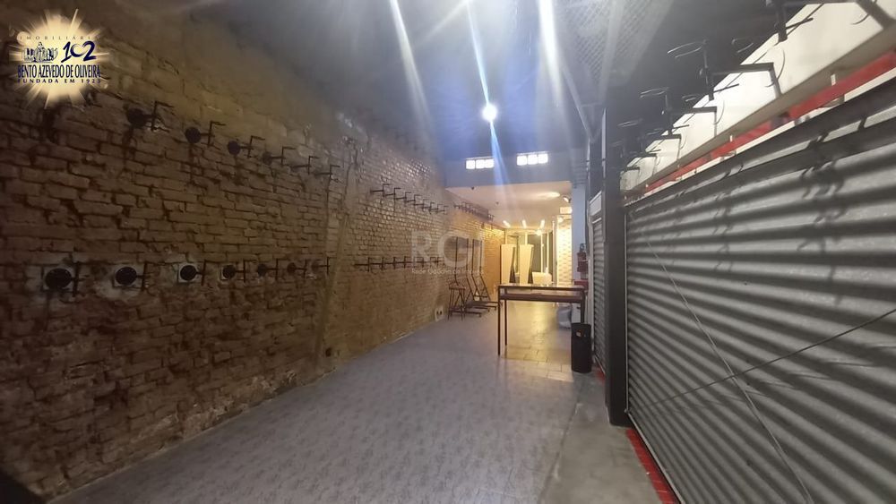 Prédio Inteiro, 1000 m² - Foto 1