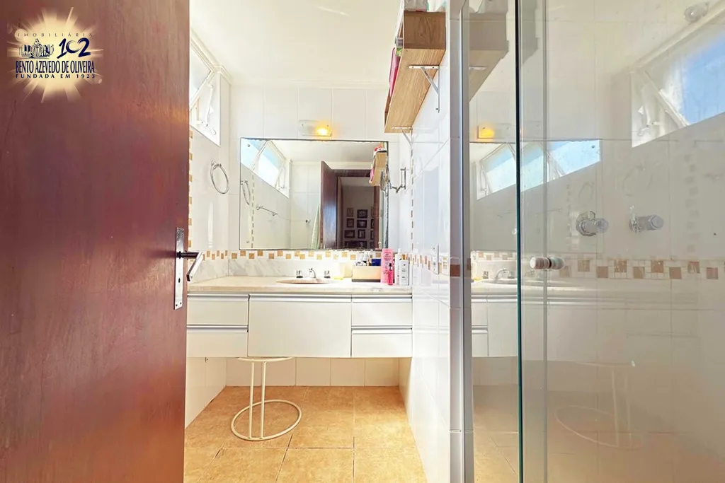 8mr37forjnajkpm8q3aaoz6ifn81