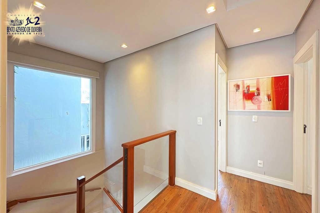 basc1j22exn1i0z3v637pzmnokbb