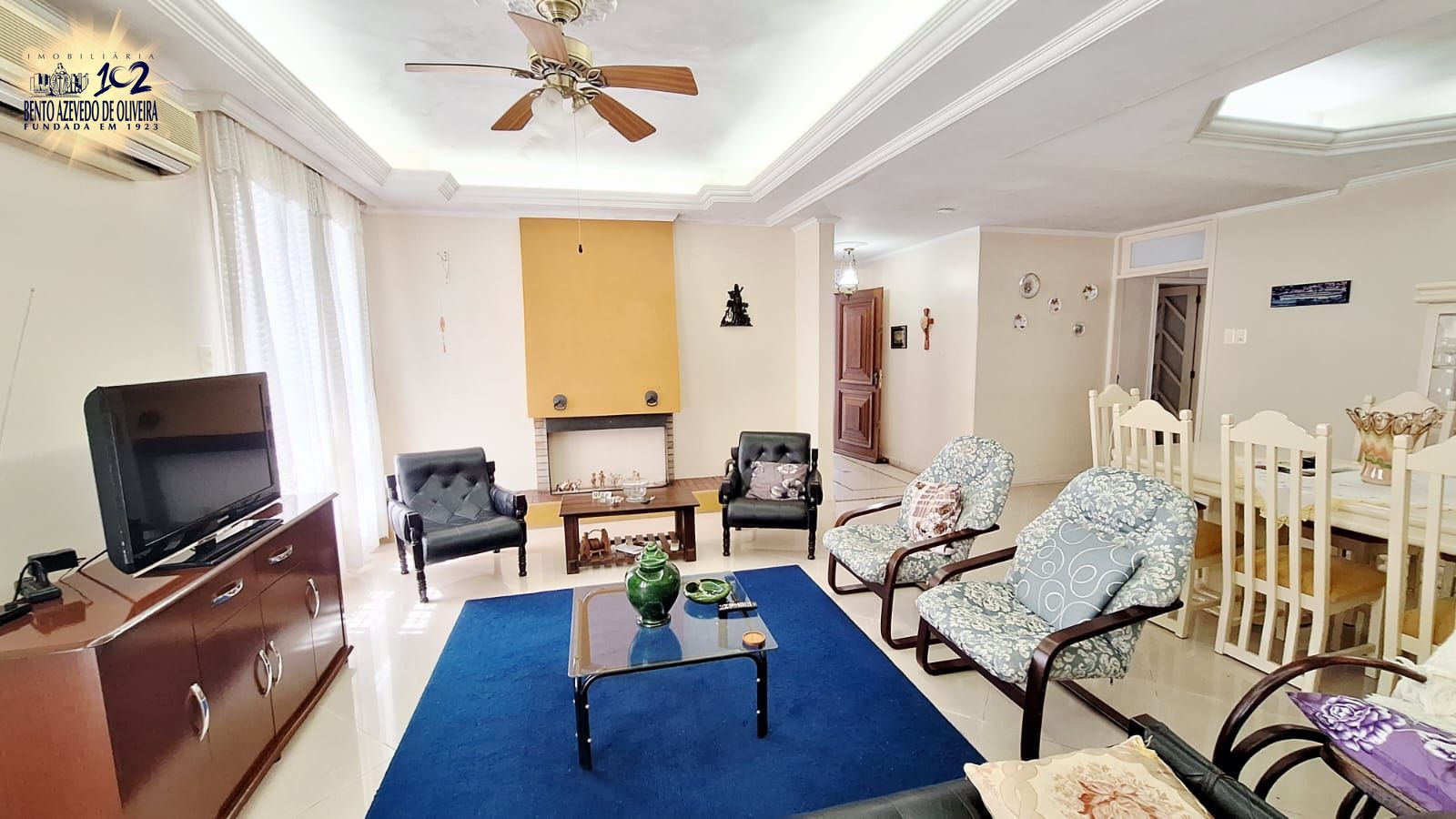 Casa, 4 quartos, 200 m² - Foto 1