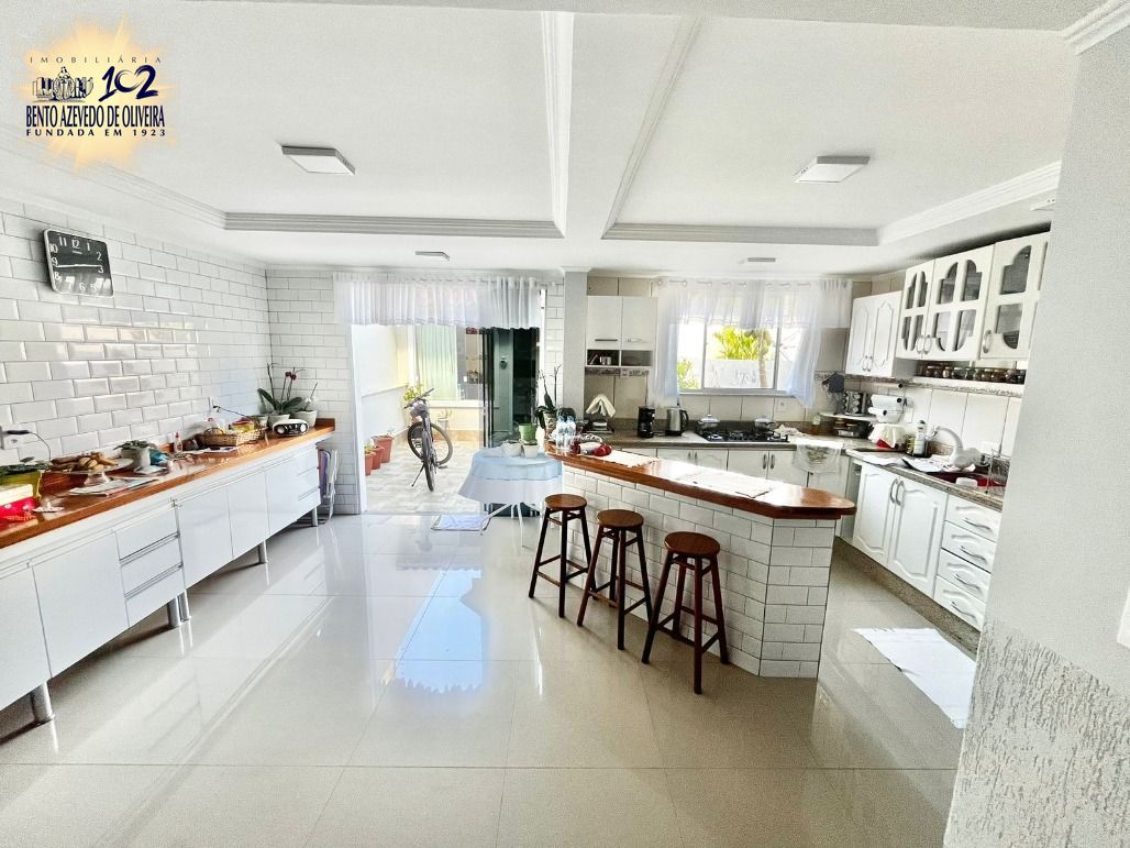 Sobrado, 4 quartos, 233 m² - Foto 9