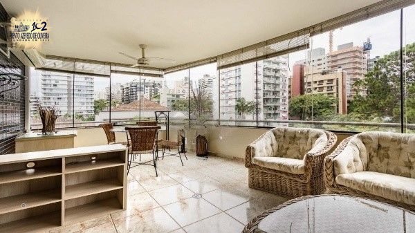 Apartamento, 3 quartos, 222 m² - Foto 1