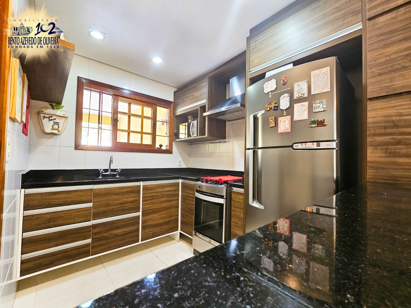 Casa, 3 quartos, 163 m² - Foto 2