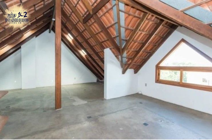 Casa, 4 quartos, 220 m² - Foto 31