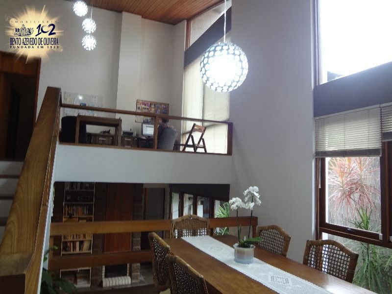 Casa, 3 quartos, 268 m² - Foto 14