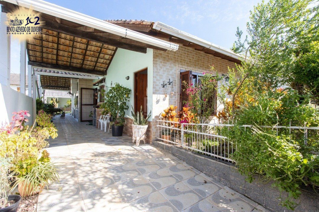 Casa, 3 quartos, 111 m² - Foto 2