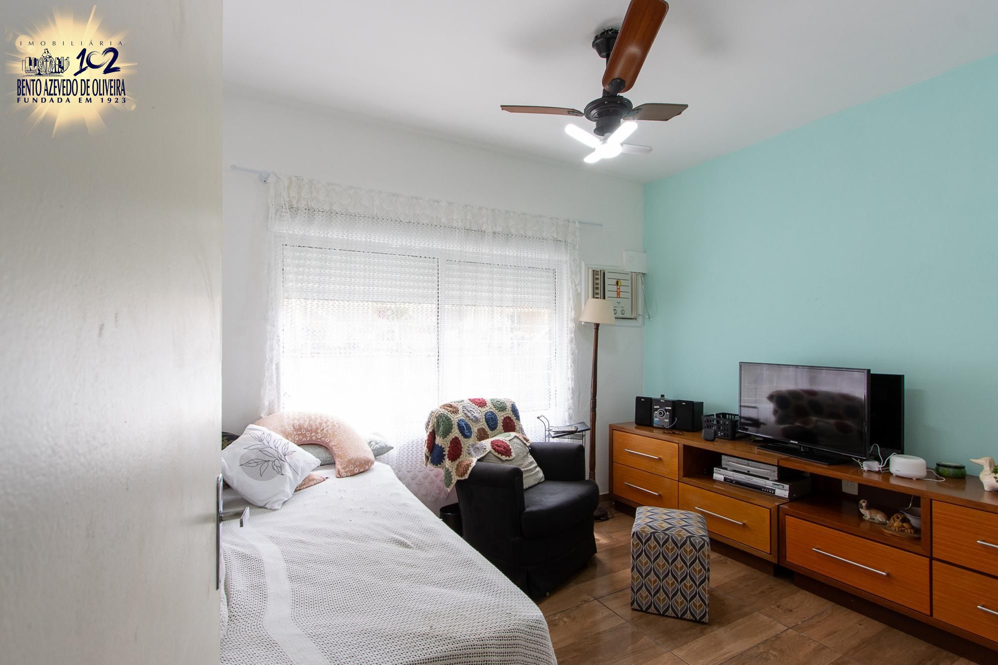 Casa, 3 quartos, 250 m² - Foto 11