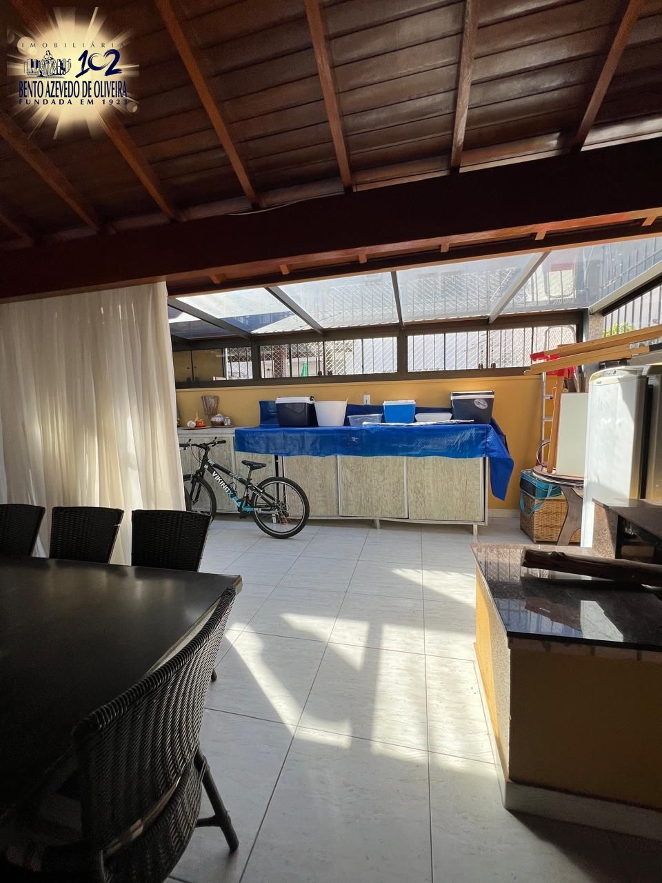 Casa, 3 quartos, 250 m² - Foto 37