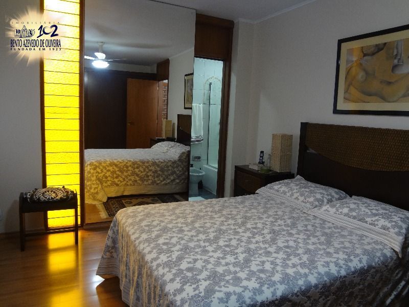 Casa, 3 quartos, 268 m² - Foto 24