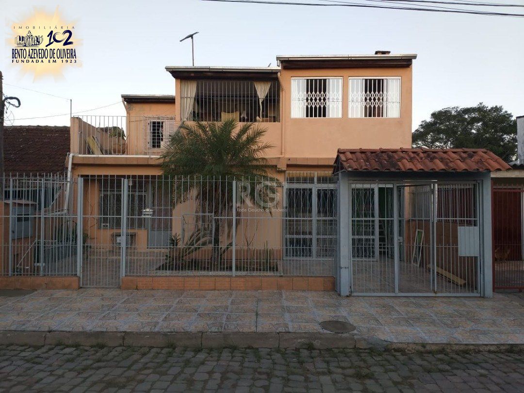 Casa, 4 quartos, 202 m² - Foto 1