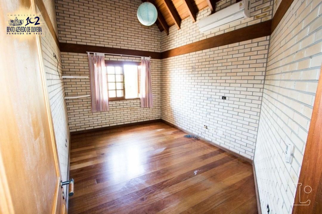 Casa, 3 quartos, 230 m² - Foto 29