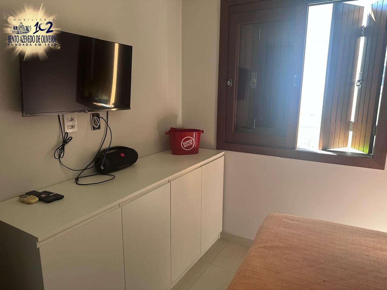 Casa, 3 quartos, 94 m² - Foto 2